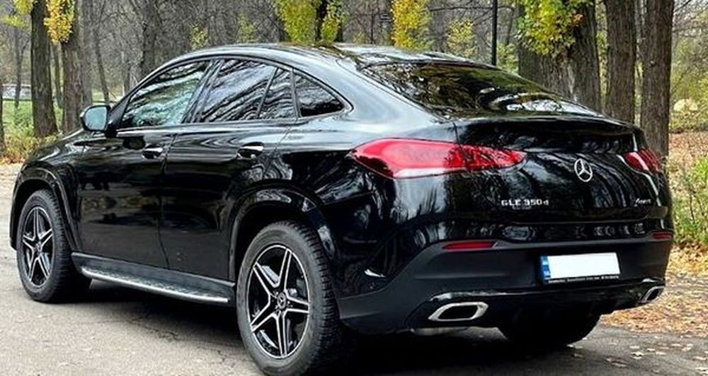 111 Прокат Mercedes Benz GLE 350D Coupe на весілля 