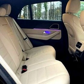 111 Прокат Mercedes Benz GLE 350D Coupe на весілля - авто на весілля у Києві - портфоліо 6