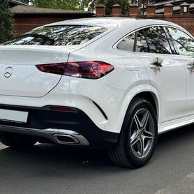 244 Позашляховик Mercedes-Benz AMG AMG Gle Coupe - авто на весілля у Києві - портфоліо 4