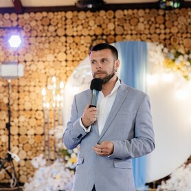 Олександр  Коломієць - ведучий у Києві - портфоліо 1