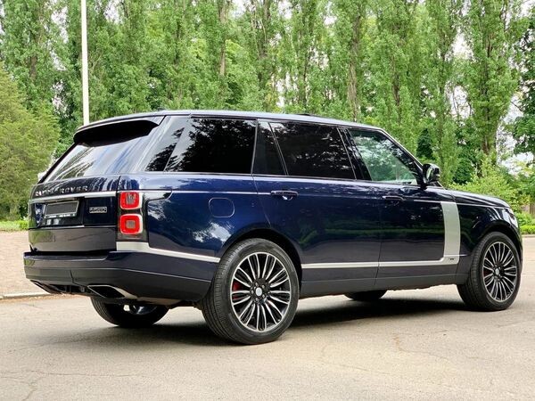 221 Позашляховик Range Rover Vogue Long 