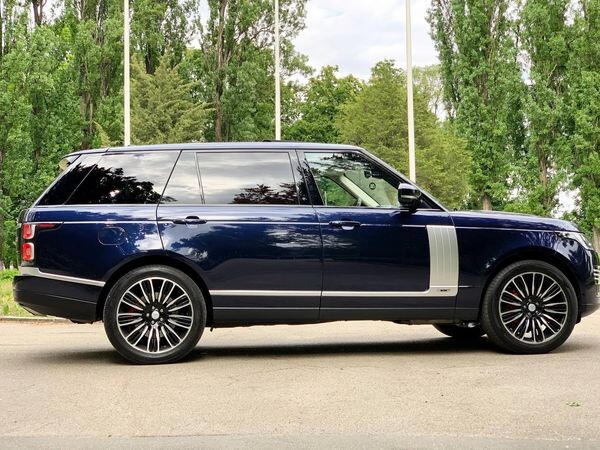 221 Позашляховик Range Rover Vogue Long 