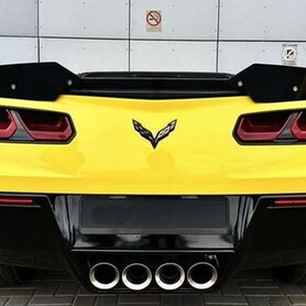 011 Chevrolet Corvette кабріолет напрокат - авто на весілля у Києві - портфоліо 5