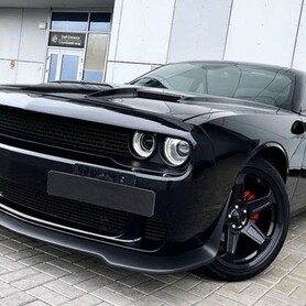 103 Оренда Dodge Challenger чорний 3.6 - авто на весілля у Києві - портфоліо 2