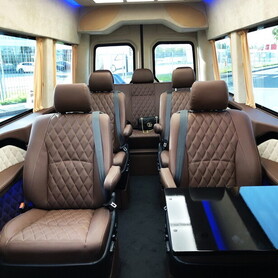 038 Mercedes Sprinter віп бус прокат оренда - авто на весілля у Києві - портфоліо 4