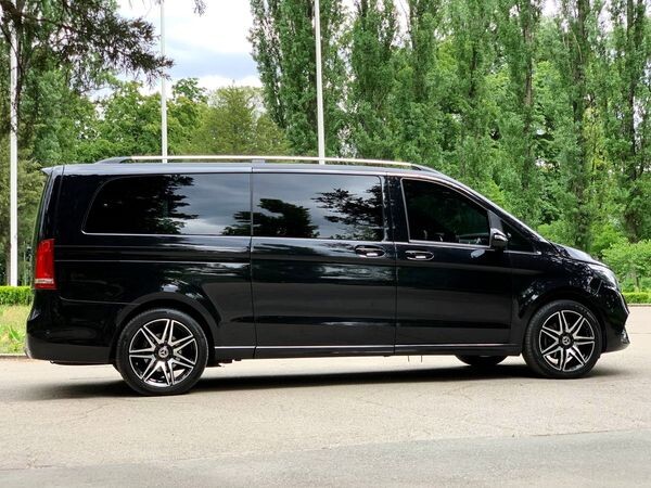 043 Оренда Mercedes-Benz V Class мікроавтобус 
