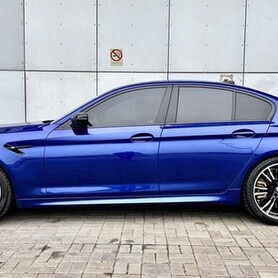 193 BMW M5 F90 Competition синій оренда - авто на весілля у Києві - портфоліо 3