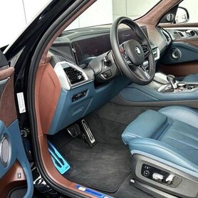 010 Позашляховик BMW XM HIBRYD - авто на весілля у Києві - портфоліо 6