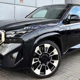 010 Позашляховик BMW XM HIBRYD - авто на весілля у Києві - портфоліо 1