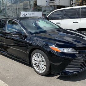 076 Toyota Camry V70 чорна 2022 на весілля - авто на весілля у Києві - портфоліо 2