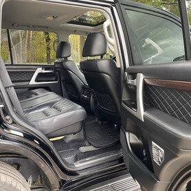090 Внедорожник Toyota Land Cruiser 200 на свадьбу - авто на весілля у Києві - портфоліо 6
