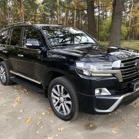 090 Внедорожник Toyota Land Cruiser 200 на свадьбу - авто на весілля у Києві - портфоліо 1
