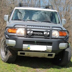 093 Позашляховик Toyota FJ Cruizer на весілля - авто на весілля у Києві - портфоліо 2