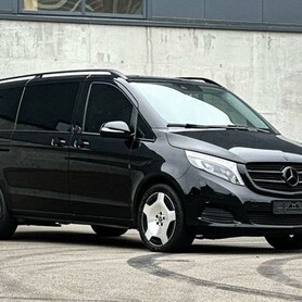 309 Мікроавтобус Mercedes V-class на весілля - авто на весілля у Києві - портфоліо 1
