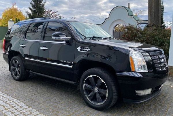 122 Позашляховик Cadillac Escalade замовити 