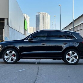 114 Позашляховик Audi Q5-Quattro оренда - авто на весілля у Києві - портфоліо 3