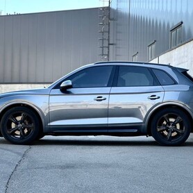 120 Позашляховик Audi Q5-Quattro сіро-блакитний - авто на весілля у Києві - портфоліо 4