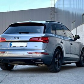 120 Позашляховик Audi Q5-Quattro сіро-блакитний - авто на весілля у Києві - портфоліо 6
