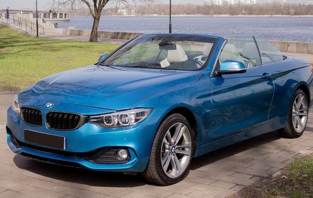 017 Прокат кабріолета BMW 430 серії 