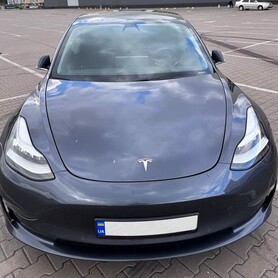 145 Электрокар Tesla Model 3 серая - авто на весілля у Києві - портфоліо 4