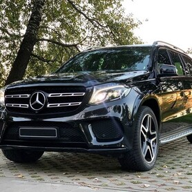 385 Позашляховик Mercedes-Benz GLS 350 оренда - авто на весілля у Києві - портфоліо 6
