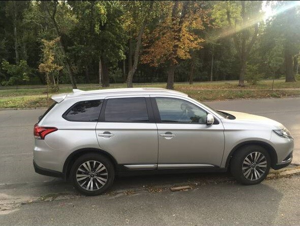 Mitsubishi Outlander 