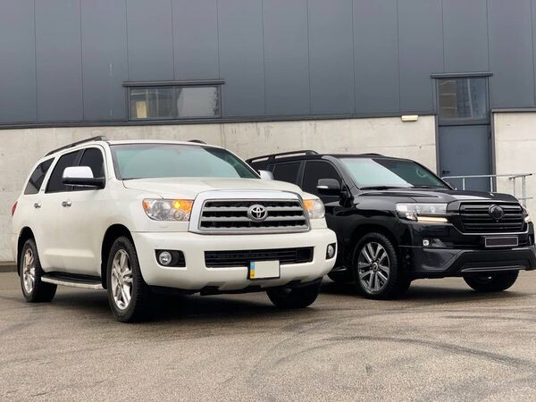 346 Броньований Toyota Sequoia біла оренда 