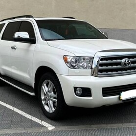 346 Броньований Toyota Sequoia біла оренда - авто на весілля у Києві - портфоліо 2