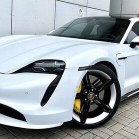 135 Прокат спорткара Porsche Taycan Turbo - авто на весілля у Києві - портфоліо 1