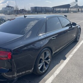 Audi A8 - авто на весілля у Рівному - портфоліо 3