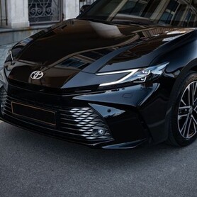 214 Аренда авто Toyota Camry 2025 XV80 - авто на весілля у Києві - портфоліо 2