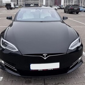 229 Прокат авто Tesla Model S Performance черный - авто на весілля у Києві - портфоліо 4