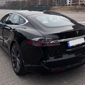 229 Прокат авто Tesla Model S Performance черный - авто на весілля у Києві - портфоліо 5