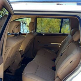 270 Внедорожник на свадьбу Mercedes Benz GL белый - авто на весілля у Києві - портфоліо 4