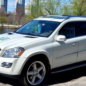 270 Внедорожник на свадьбу Mercedes Benz GL белый - авто на весілля у Києві - портфоліо 1