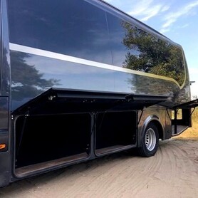 289 Аренда бус VIP-class Mercedes Sprinter - авто на весілля у Києві - портфоліо 4