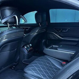 304 Броньований Mercedes Benz W223 B7 GUARD - авто на весілля у Києві - портфоліо 6