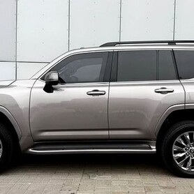 319 Прокат Toyota Land Cruiser 300 B6/B7 - авто на весілля у Києві - портфоліо 4