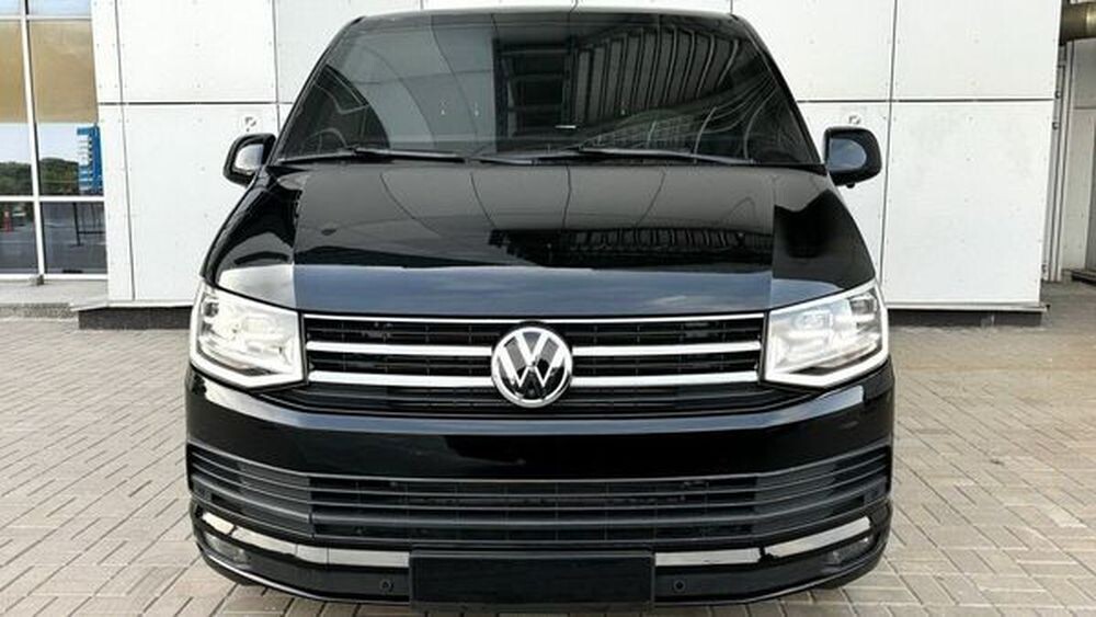380 Прокат мікроавтобуса Volkswagen Multivan B6  