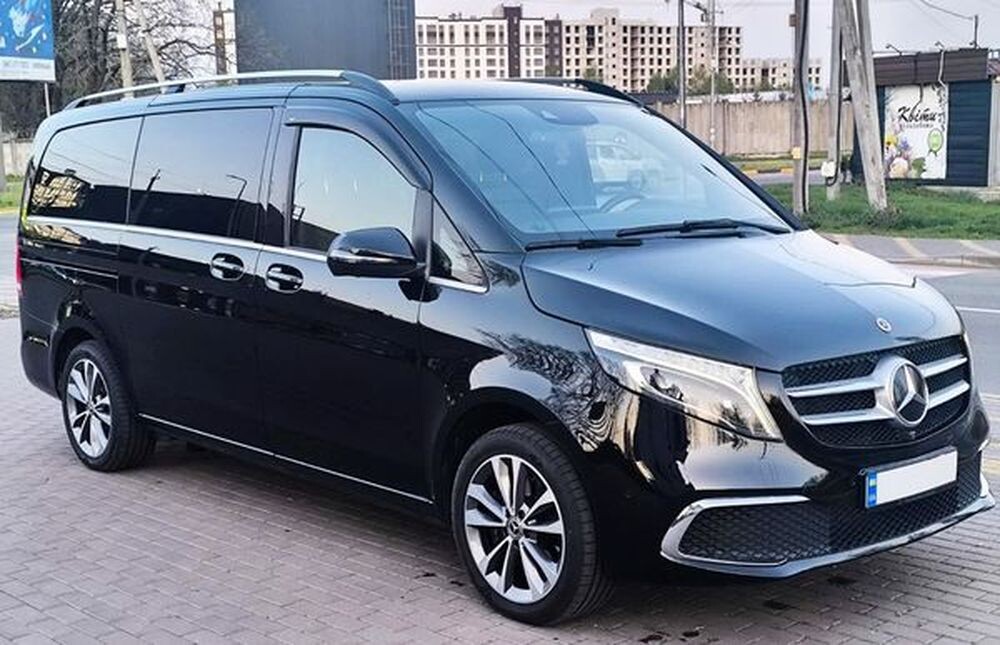 397 Мікроавтобус Mercedes-Benz V-class 2022 рік  