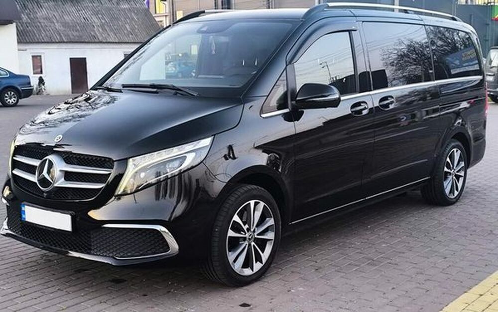 397 Мікроавтобус Mercedes-Benz V-class 2022 рік  