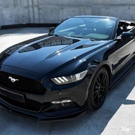 365 Кабріолет Ford Mustang GT чорний - авто на весілля у Києві - портфоліо 1