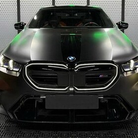 410 BMW M5 G90 напрокат без водія - авто на весілля у Києві - портфоліо 2