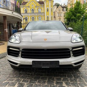 417 Оренда Porsche Cayenne Coupe - авто на весілля у Києві - портфоліо 6