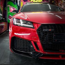 419 Audi TT RS червона для фотосесії зйомки оренда - авто на весілля у Києві - портфоліо 6