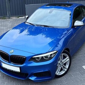 426 BMW 240i синя для фотосесії зйомки оренда - авто на весілля у Києві - портфоліо 3
