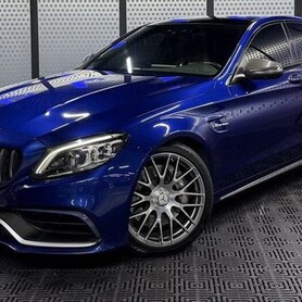 428 Прокат Mercedes-Benz C63s без водія в Києві - авто на весілля у Києві - портфоліо 1