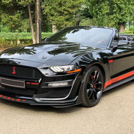 427 Кабріолет Ford Mustang GT 5.0 чорний - авто на весілля у Києві - портфоліо 1