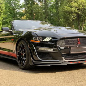 427 Кабріолет Ford Mustang GT 5.0 чорний - авто на весілля у Києві - портфоліо 2