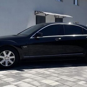 128 Броньований Mercedes-Benz W221 S600 GUARD B7 - авто на весілля у Києві - портфоліо 4